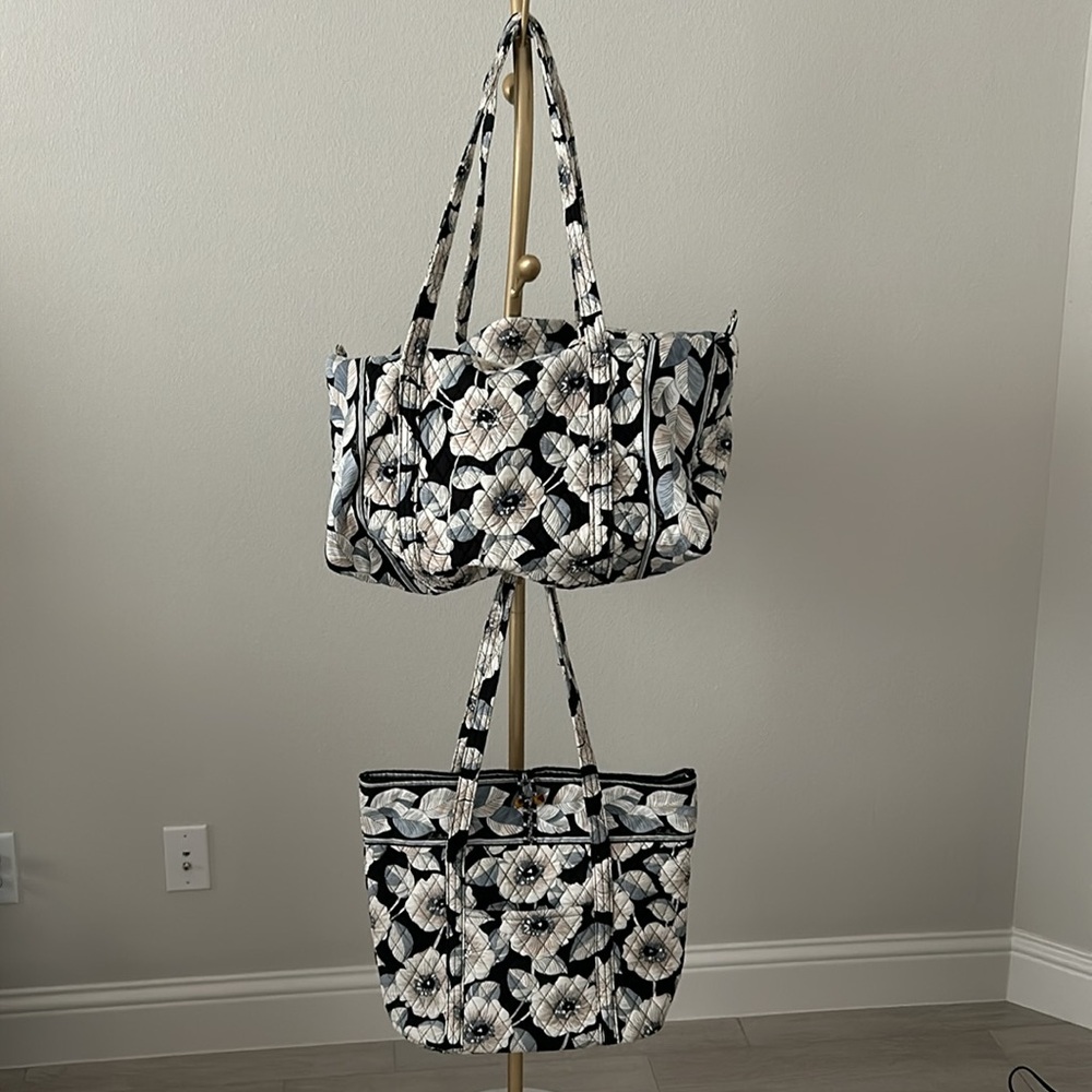 Vera Bradley Retired Camellia Travel Set (Vintage)